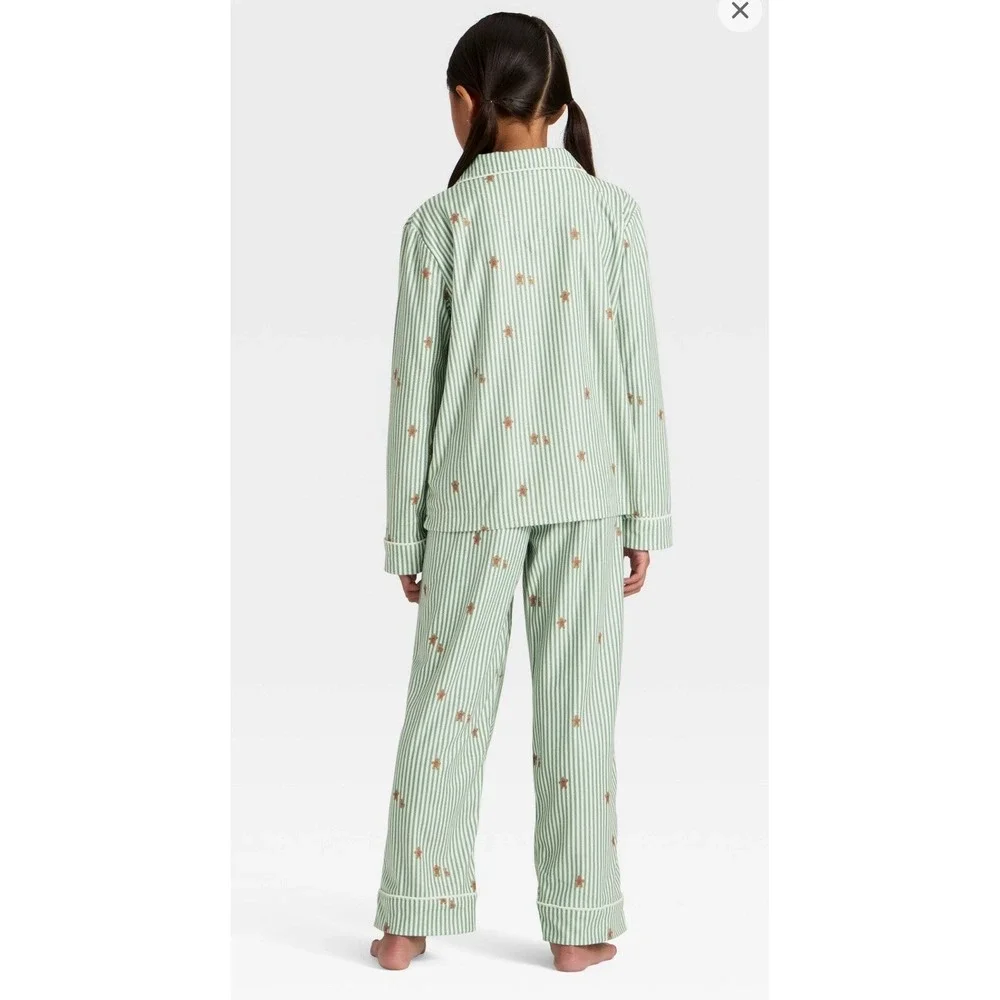 Kids Size 10-12 Gingerbread Holiday Christmas pajamas Set